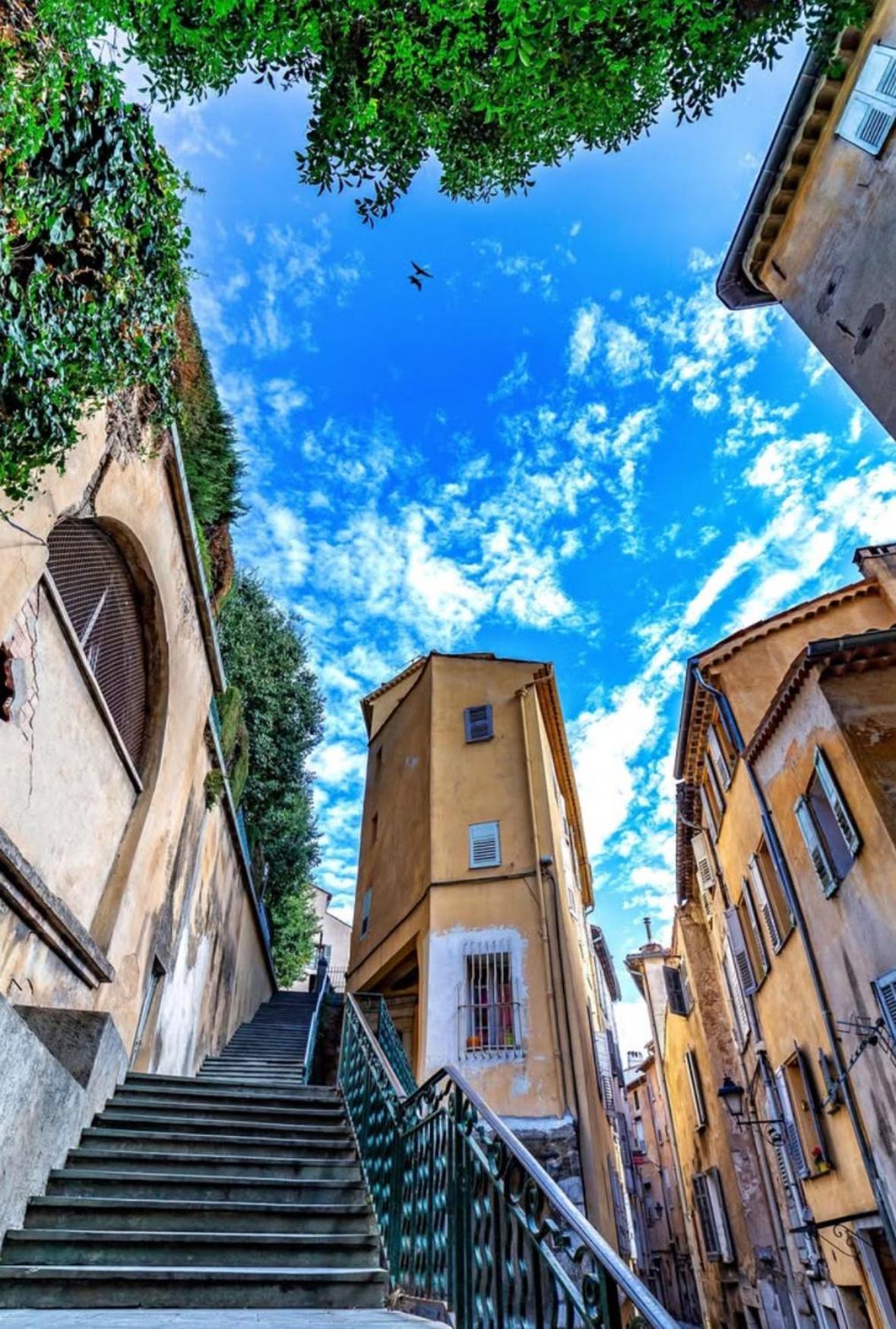 3 Pieces Vue Mer A Proximite Des Parfumeries Grasse Exterior photo